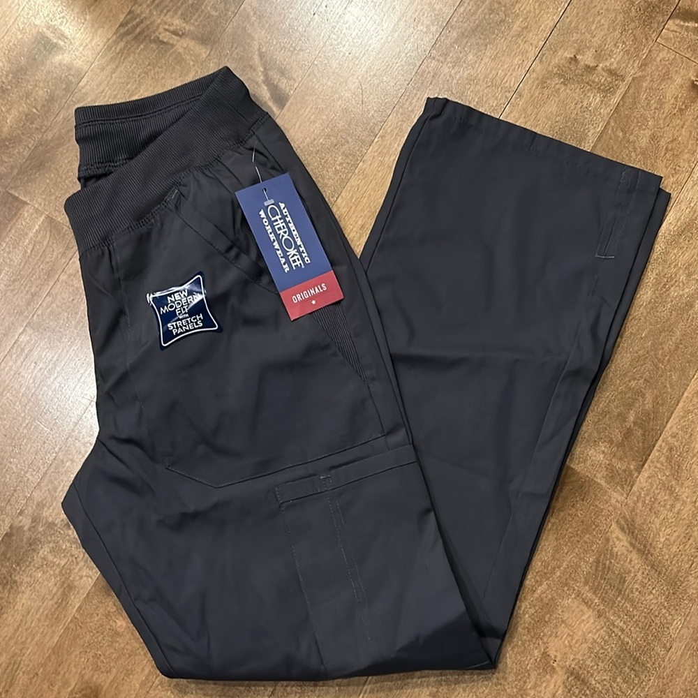 Cherokee Workwear Scrubs